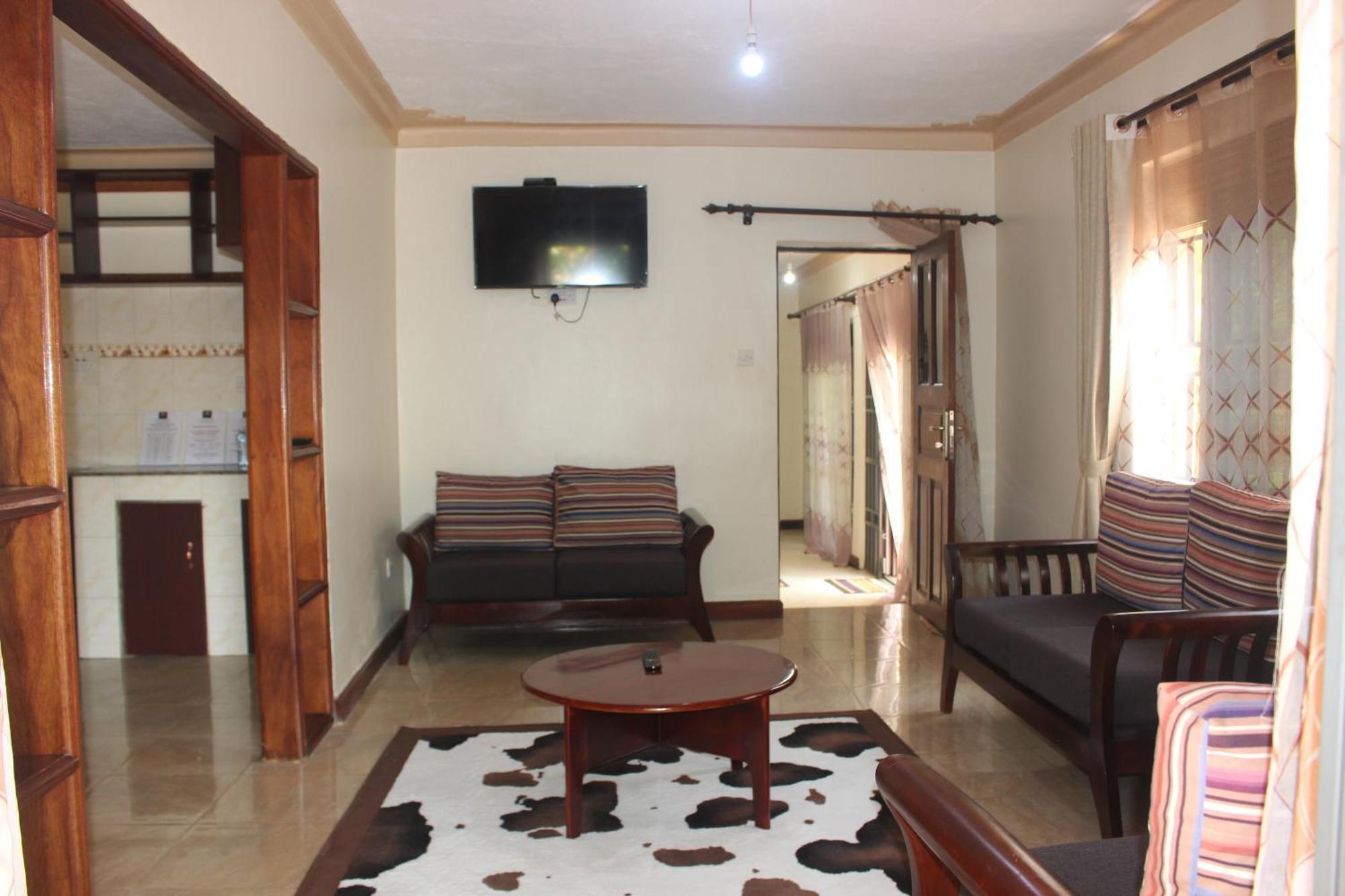 Montane Safaris Hotel Fort Portal Exterior foto